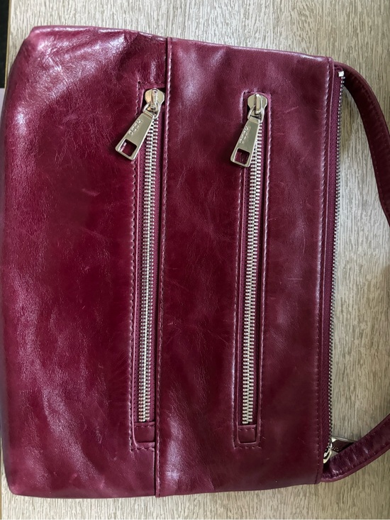 HOBO Handbags - Hobo the Original Leather Crossbody Bag in Deep Burgundy